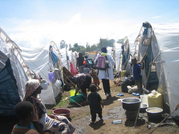 Hilfe im Flchtlingscamp bei den Unruhen 2008